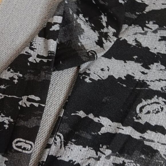 Ecko Unltd. Thermal Knit Shirt Mens S Black Gray Camo Hi Low Spell Out - Picture 5 of 14